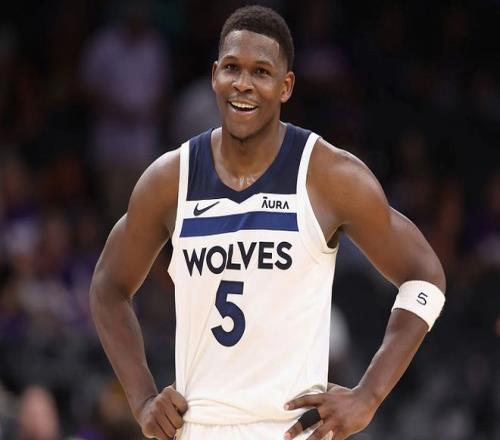 罗伊斯：我会建议布兰特留在多特；可以看出他正在找回状态（罗伊斯建议布兰特继续留在多特：他的状态正在回升）