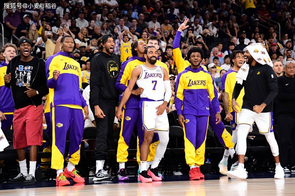 Stein：某资深高管表示 哈登可能会在交易截止日前进入交易讨论（Stein称：资深高管透露哈登可能在交易截止日前被纳入交易谈判）