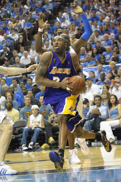 姆巴佩与大巴黎薪资纠纷案周二将宣判，双方相互索赔数亿欧（姆巴佩与巴黎圣日耳曼薪资纠纷案将于周二宣判，双方互索数亿欧元赔偿）