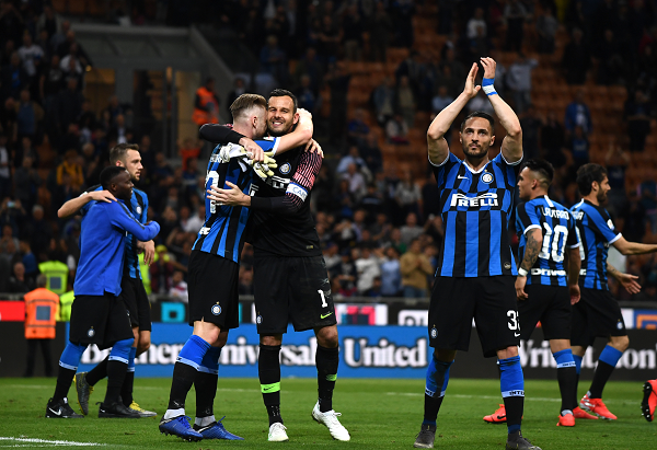 中超或将迎来解散潮，记者曝严重欠薪隐忧，梅州客家有望成最大赢家（中超或现解散潮：记者曝欠薪风险加剧，梅州客家有望成最大受益者）