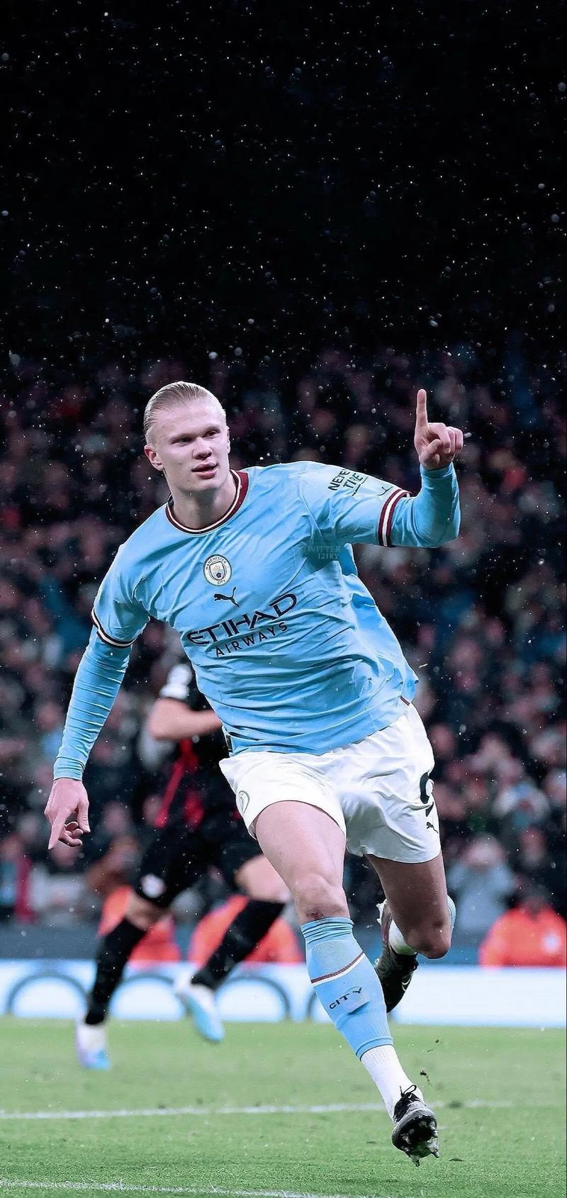 马特乌斯：德国队仍是世界杯夺冠热门；没有谁不可替代（马特乌斯：德国队依旧是世界杯争冠头号热门，球队里无人不可替代）