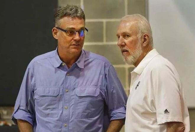 TA：伊萨克疑似小腿受伤，接受检查后再确定伤情及缺阵时长（TA：伊萨克疑似小腿受伤，检查后确认伤情与缺阵时间）