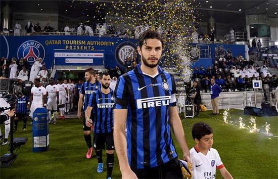 多特铁血意志感动球迷（多特顽强斗志打动球迷）