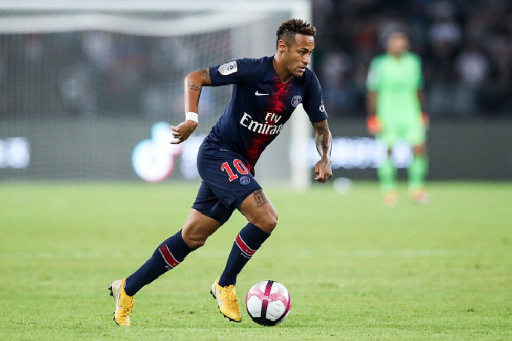 干哪去了？欧冠黄潜vs哥本哈根赛前播放欧联杯主题曲（赛前乌龙：欧冠黄潜战哥本哈根竟播放欧联杯主题曲）