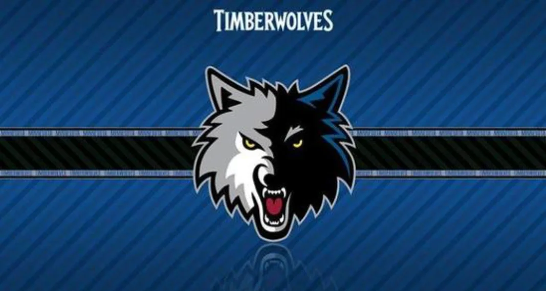 WTT总决赛：林诗栋／蒯曼1-3不敌林仲勋／申裕斌无缘决赛（林诗栋／蒯曼1-3负于林仲勋／申裕斌，WTT总决赛无缘争冠）