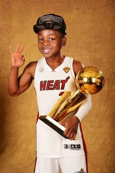 早报：此去山高水长，坚信重逢有期（早报：纵有山长水阔，重逢自有时）